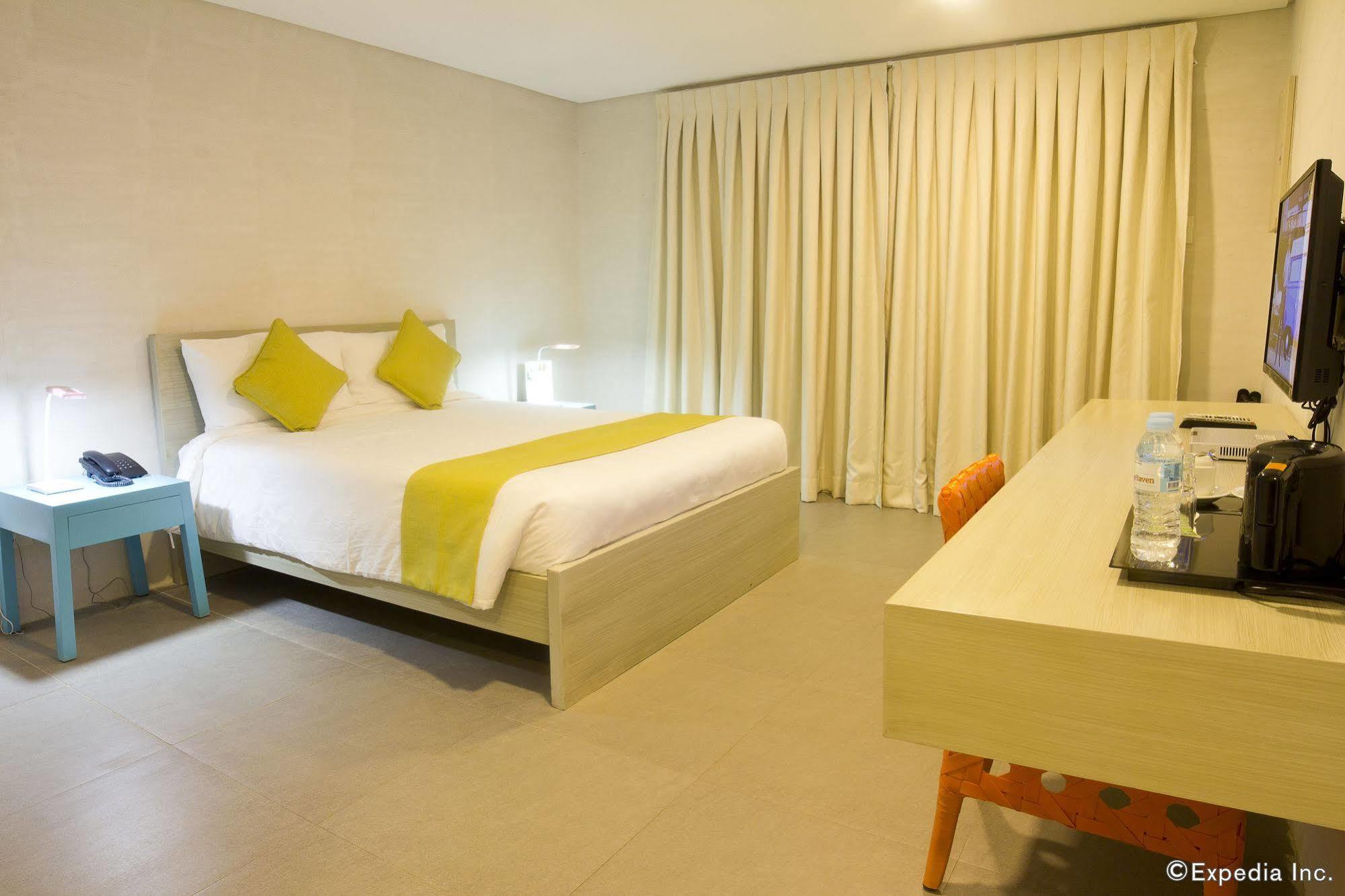 Boracay Haven 3*